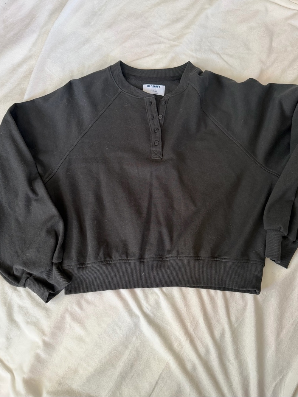 Old Navy Men's Black Crewneck Henley Sweatshirt